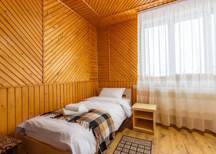 Otel у румуна Chorna Tysa